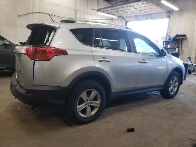 Photo 3 from auction – 2013 TOYOTA RAV4 XLE with VIN 2T3RFREV7DW015269