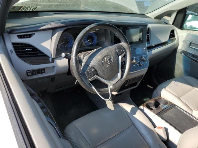 Photo 8 from auction – 2015 TOYOTA SIENNA XLE with VIN 5TDDK3DC4FS123694