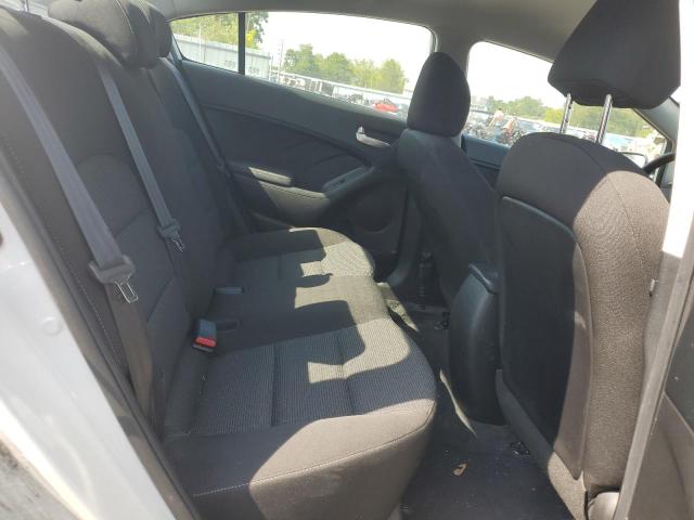 Photo 10 from auction – 2017 KIA FORTE LX with VIN 3KPFK4A74HE129191