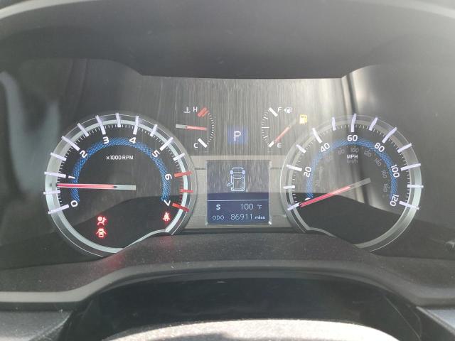 Photo 9 from auction – 2018 TOYOTA 4RUNNER SR with VIN JTEZU5JR6J5178677