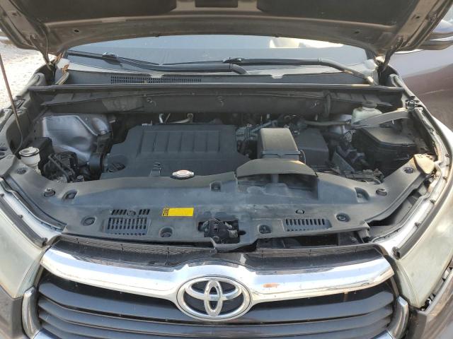 Photo 12 from auction – 2016 TOYOTA HIGHLANDER with VIN 5TDJKRFH0GS288559