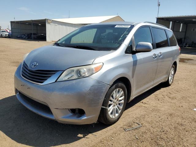 TOYOTA SIENNA XLE 2011 with VIN 5TDYK3DC3BS007365 - Photo from auction