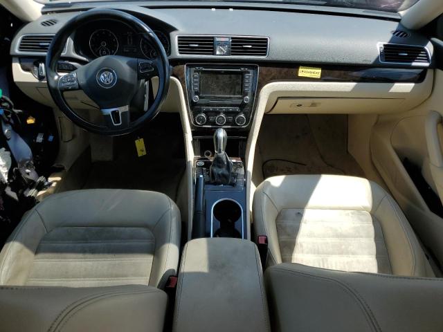 Photo 8 from auction – 2015 VOLKSWAGEN PASSAT SEL with VIN 1VWCT7A36FC021669