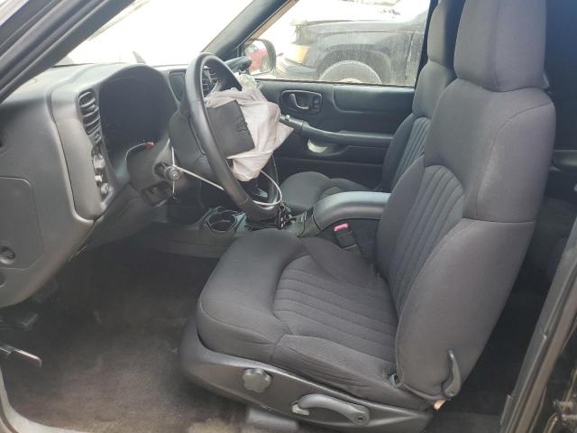Photo 7 from auction – 2003 CHEVROLET BLAZER with VIN 1GNCS18X93K111872
