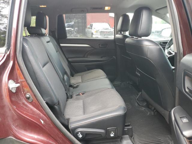 Photo 11 from auction – 2018 TOYOTA HIGHLANDER with VIN 5TDBZRFH6JS885903