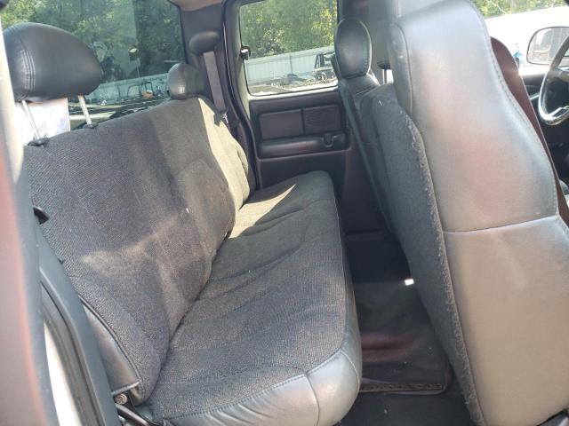 Photo 10 from auction – 2001 CHEVROLET SILVERADO with VIN 2GCEC19W311112596
