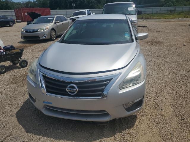 Photo 5 from auction – 2015 NISSAN ALTIMA 2.5 with VIN 1N4AL3AP1FN885755