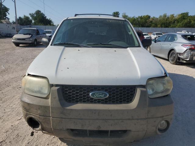 Photo 5 from auction – 2005 FORD ESCAPE XLT with VIN 1FMYU93135KB34170