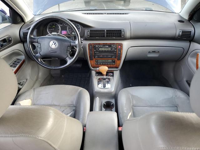 Photo 8 from auction – 2002 VOLKSWAGEN PASSAT GLX with VIN WVWTH63B82P070975