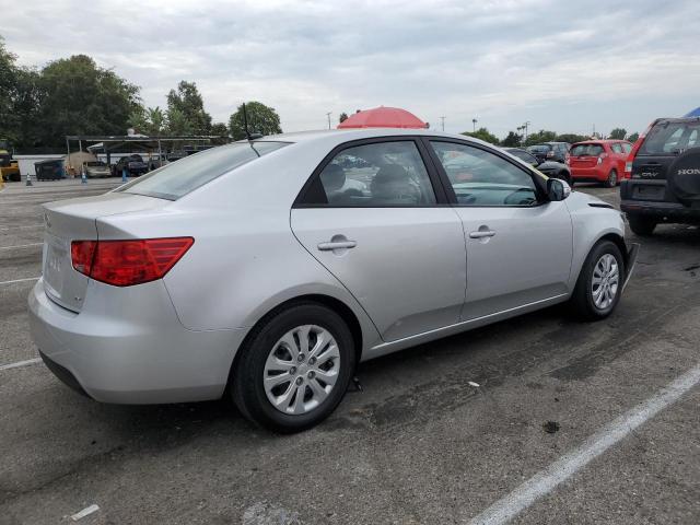 Photo 3 from auction – 2010 KIA FORTE EX with VIN KNAFU4A23A5142396
