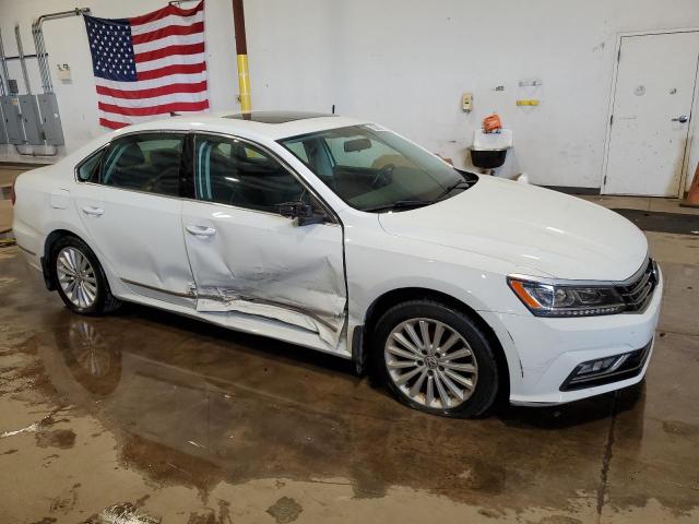 Photo 4 from auction – 2016 VOLKSWAGEN PASSAT SE with VIN 1VWBT7A38GC050216