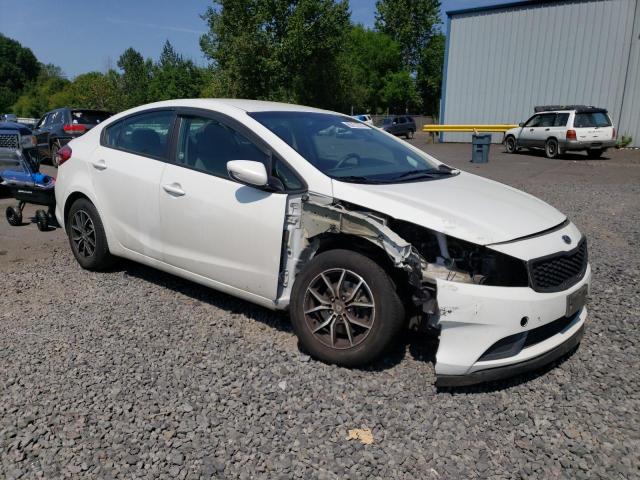 Photo 4 from auction – 2018 KIA FORTE LX with VIN 3KPFK4A76JE221327