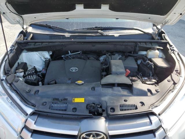 Photo 12 from auction – 2017 TOYOTA HIGHLANDER with VIN 5TDJZRFH6HS511958