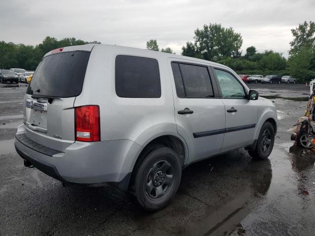 Photo 3 from auction – 2011 HONDA PILOT LX with VIN 5FNYF4H25BB075599
