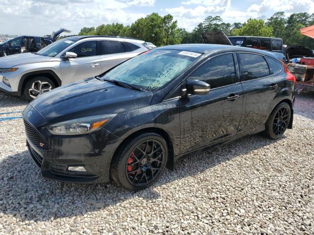 FORD FOCUS ST 2015 with VIN 1FADP3L9XFL323378 - Photo from auction