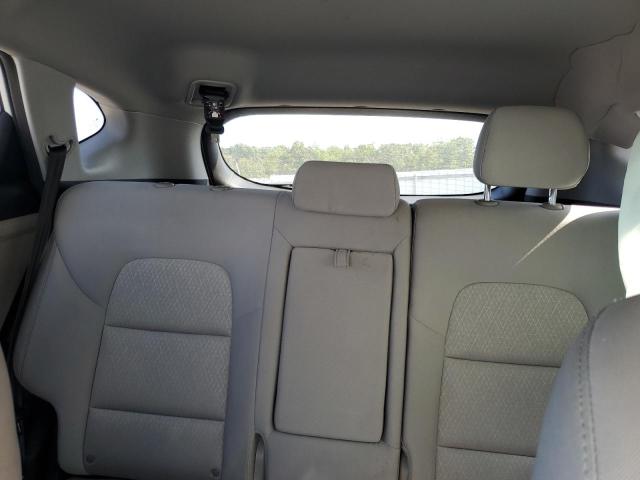 Photo 10 from auction – 2018 HYUNDAI TUCSON SEL with VIN KM8J3CA45JU679686