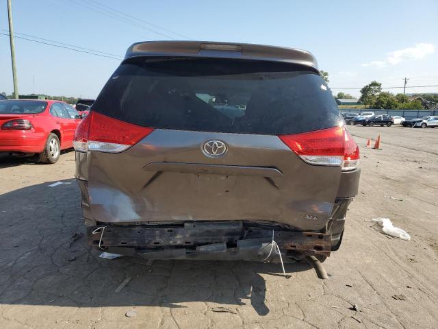 Photo 6 from auction – 2014 TOYOTA SIENNA XLE with VIN 5TDYK3DCXES421702