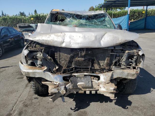 Photo 5 from auction – 2004 GMC NEW SIERRA with VIN 2GTEK19T341319339