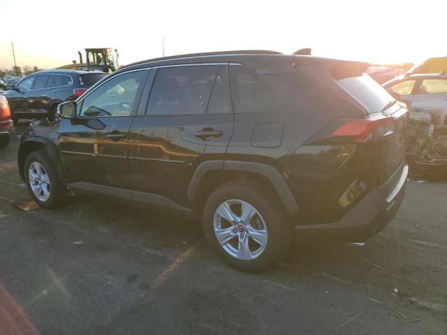 Photo 2 from auction – 2019 TOYOTA RAV4 XLE with VIN JTMP1RFV2KD014867