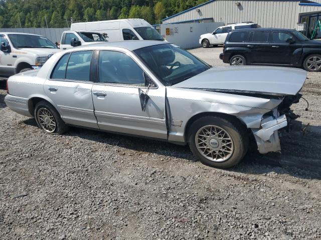 Photo 4 from auction – 2002 FORD CROWN VICT with VIN 2FAFP73W62X139039
