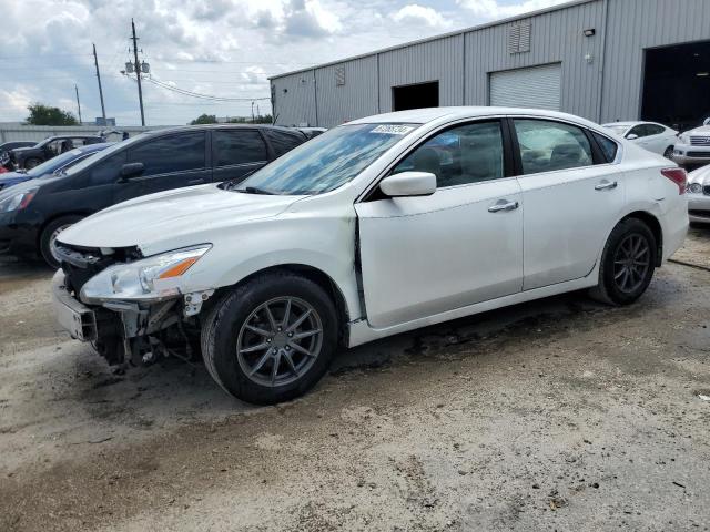 NISSAN ALTIMA 2.5 2013 with VIN 1N4AL3AP2DC124273 - Photo from auction