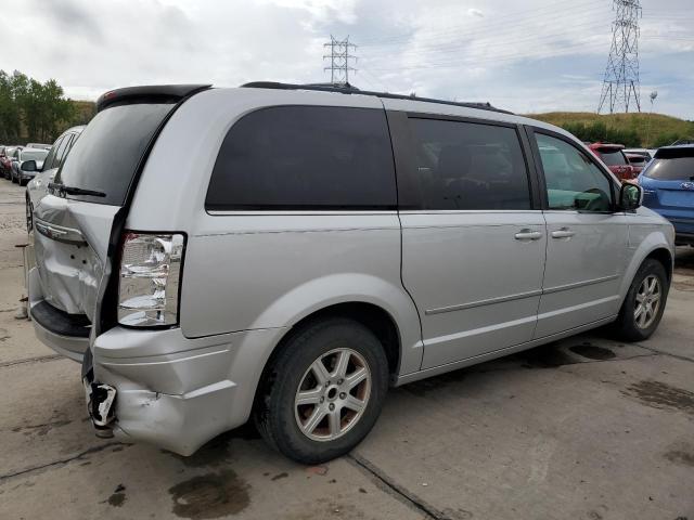 Photo 3 from auction – 2010 CHRYSLER TOWN & COU with VIN 2A4RR5D17AR166501