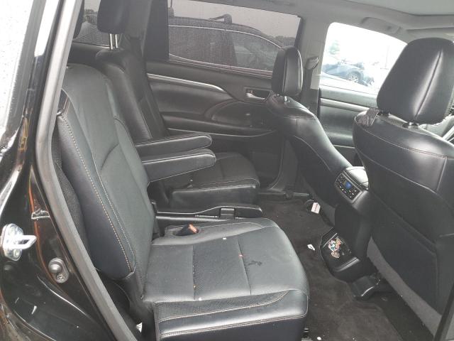 Photo 11 from auction – 2017 TOYOTA HIGHLANDER with VIN 5TDDGRFH7HS035447