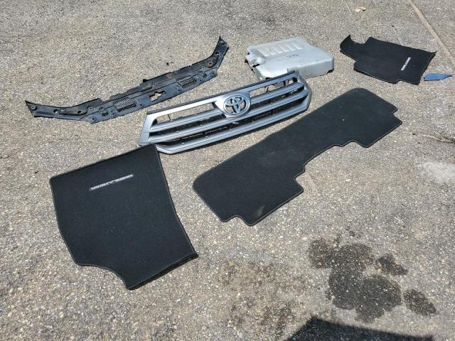Photo 13 from auction – 2013 TOYOTA HIGHLANDER with VIN 5TDYK3EH6DS126833