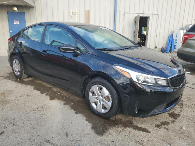 Photo 4 from auction – 2017 KIA FORTE LX with VIN 3KPFK4A77HE143246