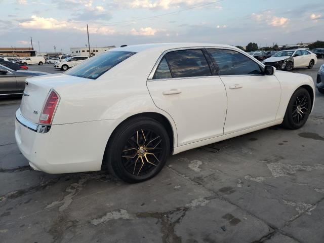 Photo 3 from auction – 2013 CHRYSLER 300 with VIN 2C3CCAAG3DH533939