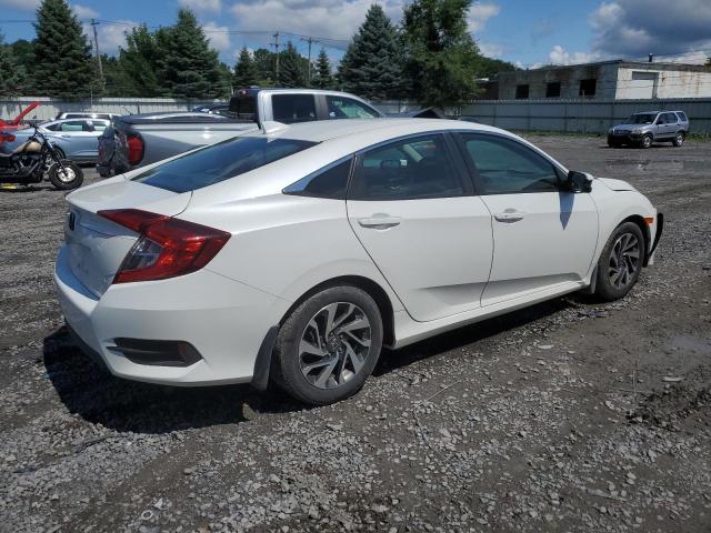 Photo 3 from auction – 2018 HONDA CIVIC EX with VIN 19XFC2F7XJE203729