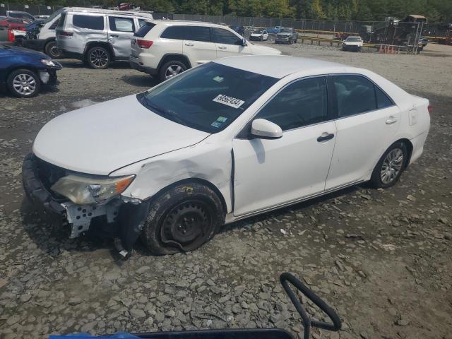 TOYOTA CAMRY BASE 2012 مع رقم تعريف المركبة 4T4BF1FK6CR222403 - صورة من المزاد