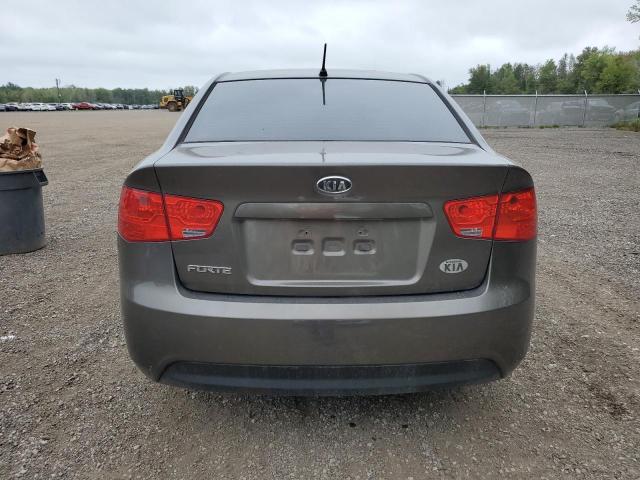 Photo 6 from auction – 2010 KIA FORTE LX with VIN KNAFT4A28A5069559