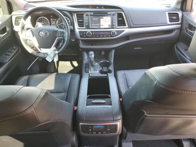Photo 8 from auction – 2019 TOYOTA HIGHLANDER with VIN 5TDKZRFH7KS572781