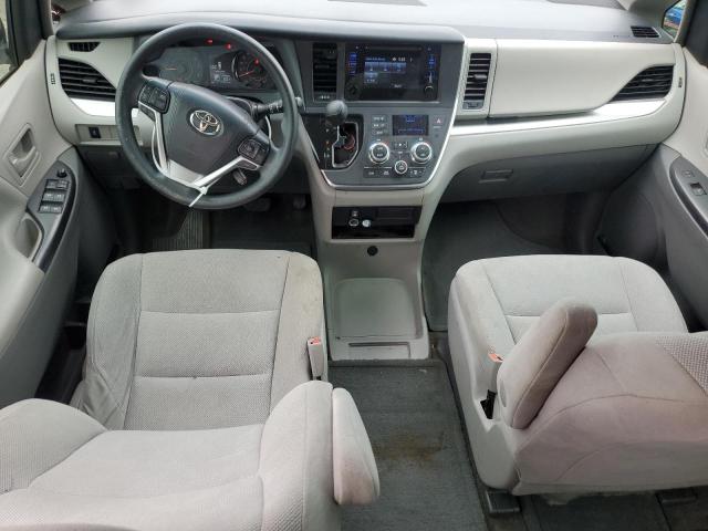 Фото 8 с аукциона – 2017 TOYOTA SIENNA с VIN 5TDZZ3DC4HS870992