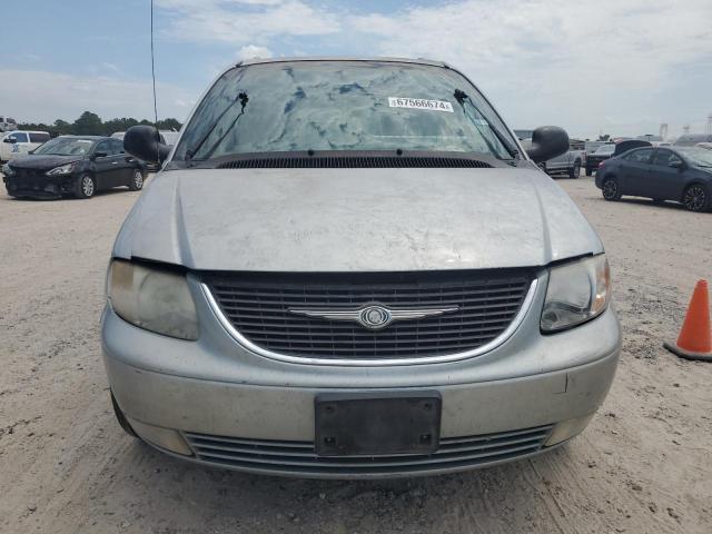 Photo 5 from auction – 2002 CHRYSLER TOWN & COU with VIN 2C8GP64LX2R641388