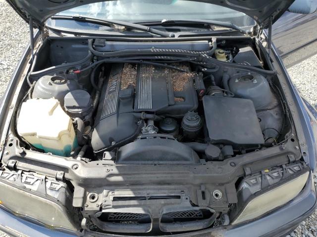 Photo 11 from auction – 2001 BMW 325 I with VIN WBAAV33421FU88529