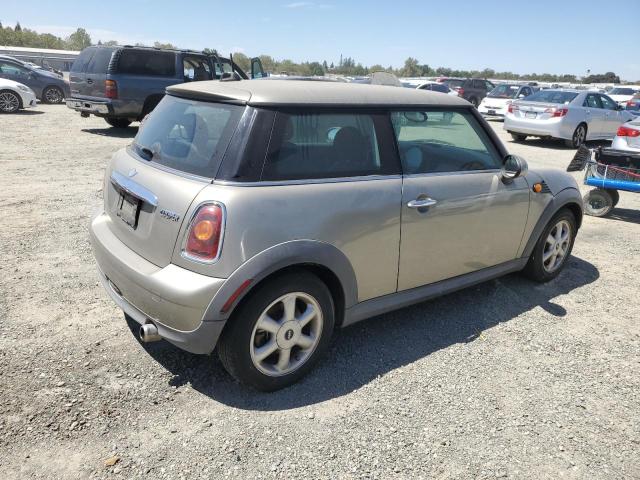 Photo 3 from auction – 2008 MINI COOPER with VIN WMWMF33558TU67141