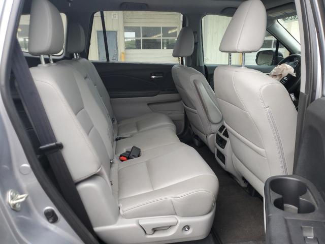 Photo 11 from auction – 2017 HONDA PILOT EXL with VIN 5FNYF6H58HB012947