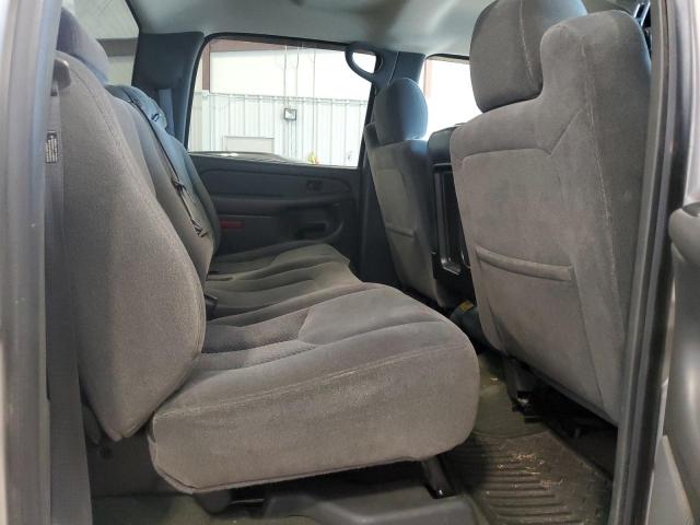 Photo 10 from auction – 2004 CHEVROLET silverado with VIN 2GCEK13T941352337
