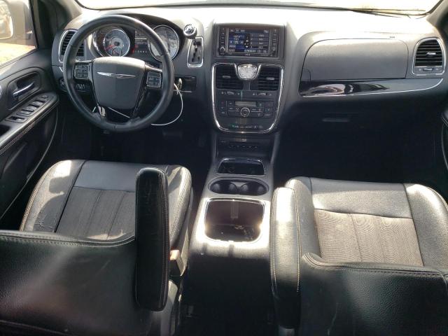 Photo 8 from auction – 2013 CHRYSLER TOWN & COU with VIN 2C4RC1HGXDR818336