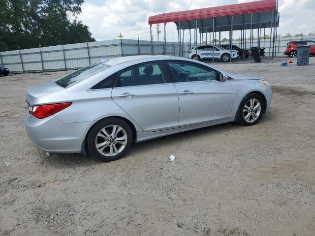 Photo 3 from auction – 2013 HYUNDAI SONATA SE with VIN 5NPEC4AC7DH702662