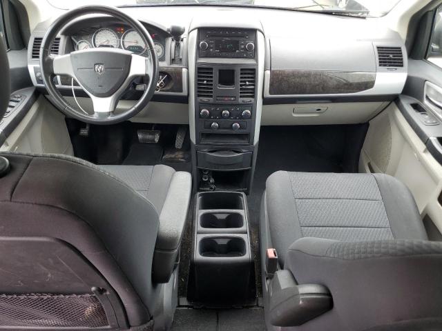 Photo 8 from auction – 2010 DODGE GRAND CARA with VIN 2D4RN5D14AR244902