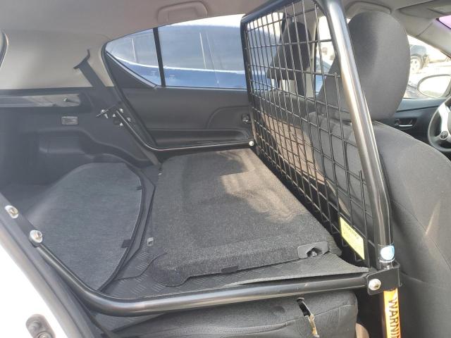 Photo 10 from auction – 2016 TOYOTA PRIUS C with VIN JTDKDTB32G1123020
