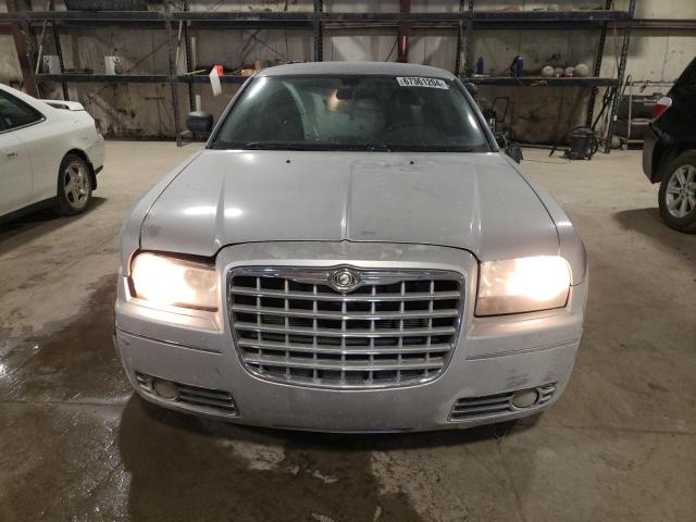 Photo 5 from auction – 2010 CHRYSLER 300 TOURIN with VIN 2C3CA5CV7AH220994
