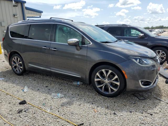 Photo 4 from auction – 2017 CHRYSLER PACIFICA L with VIN 2C4RC1GG6HR533205