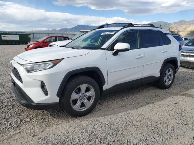 TOYOTA RAV4 XLE 2020 with VIN JTMP1RFV9LD529849 - Photo from auction