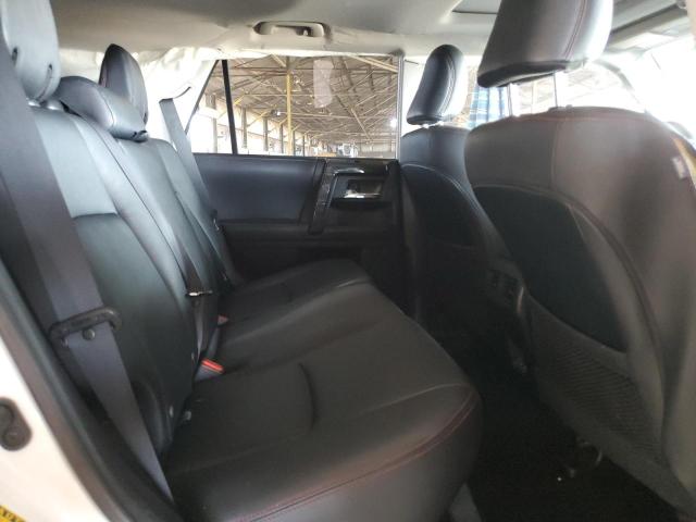 Photo 10 from auction – 2020 TOYOTA 4RUNNER SR with VIN JTEBU5JR3L5783132