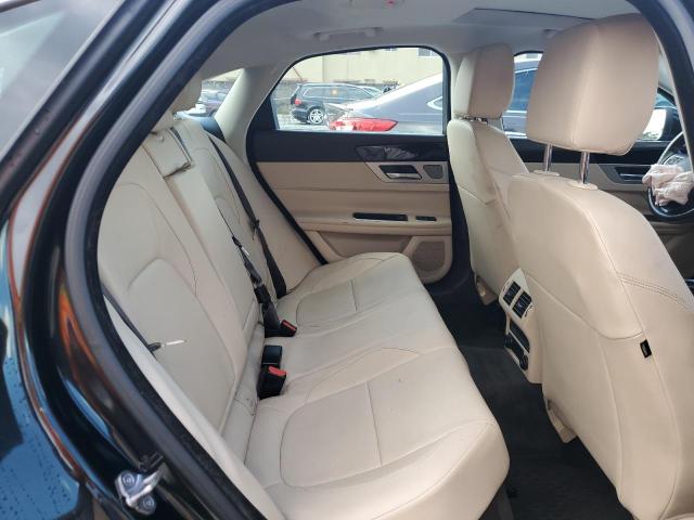 Photo 10 from auction – 2017 JAGUAR XF PREMIUM with VIN SAJBD4BVXHCY40540