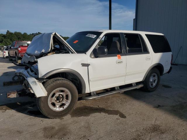 FORD EXPEDITION 2000 with VIN 1FMRU1569YLA17237 - Photo from auction